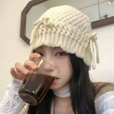 娇萌甜妻求贴贴